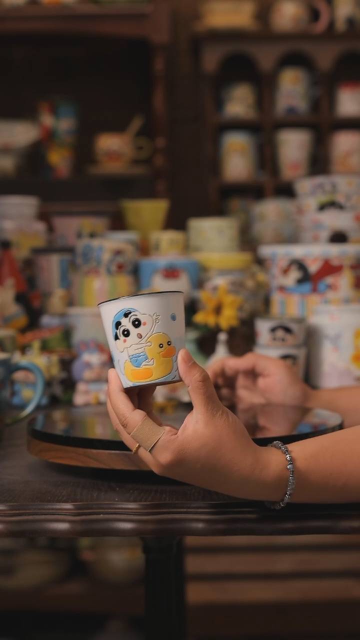 摆件景德镇釉下彩绘设计师款式陶瓷