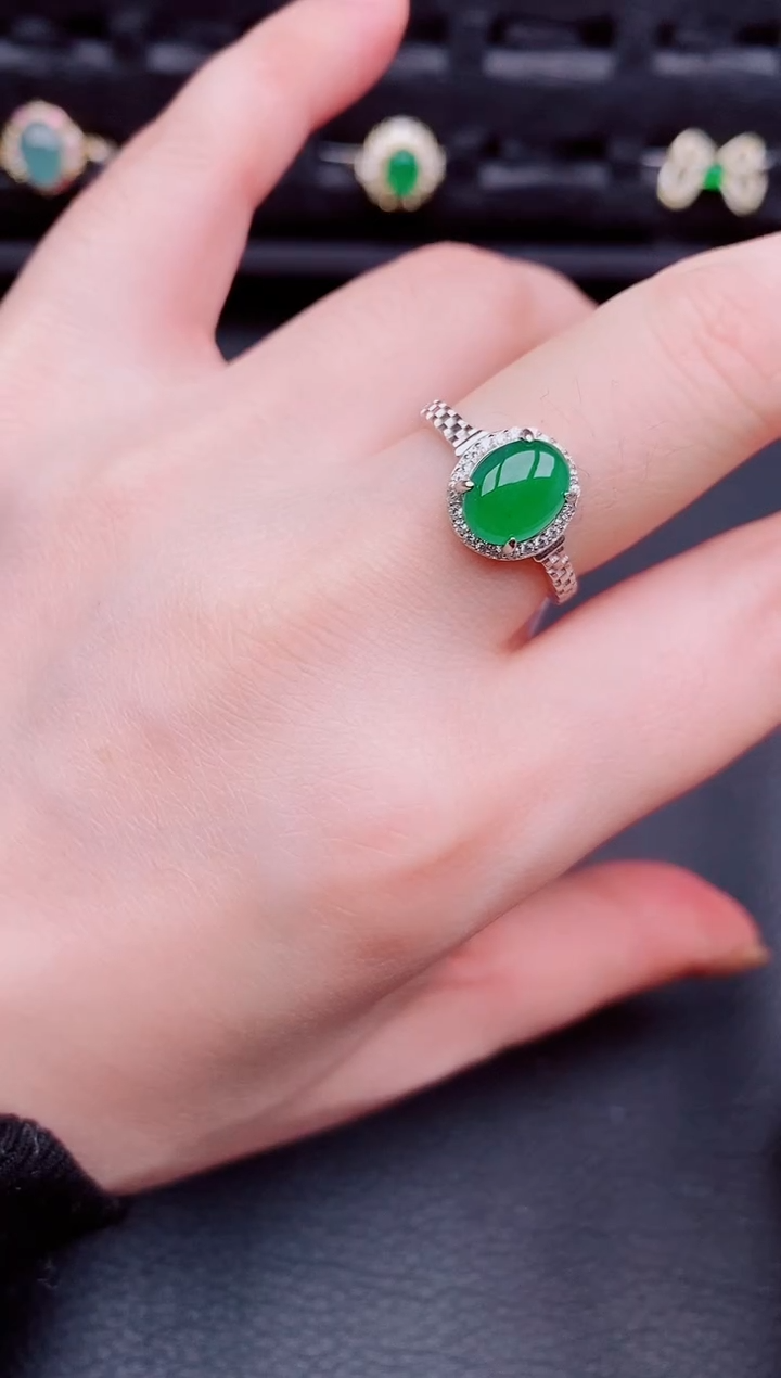 【闪购商品】翡翠戒指银S925镶嵌天然a货翡翠181