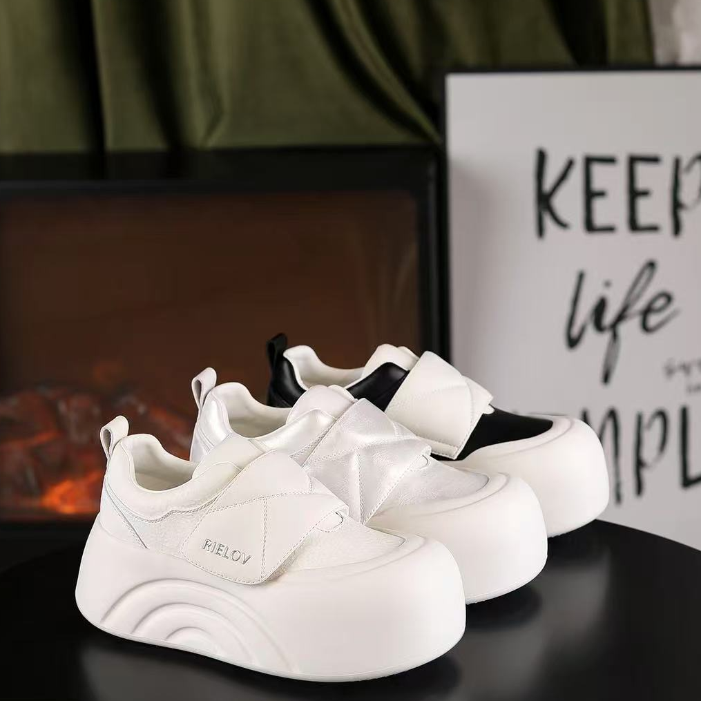 2025新款春款百搭休闲板鞋厚底小白鞋女鞋ZZ