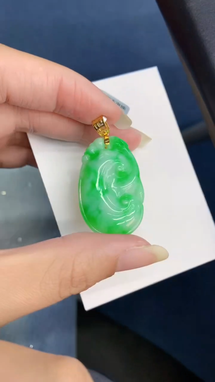 【闪购商品】翡翠颈饰18K金镶嵌           8