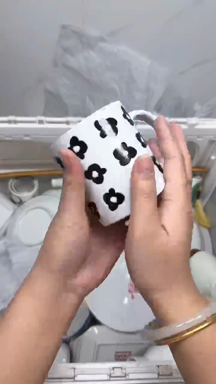 【闪购商品】189回流瓷器默认微瑕，18.8包邮