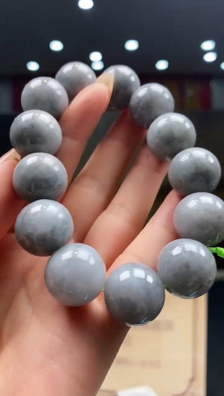 【闪购商品】翡翠颈饰未镶嵌********66