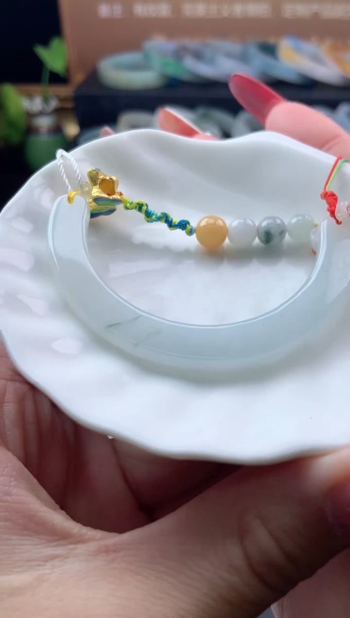 【闪购商品】翡翠手绳未镶嵌半镯-编绳