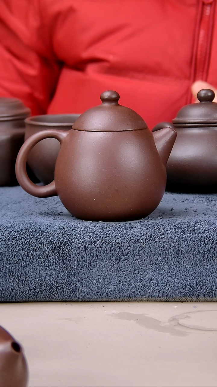 【闪购商品】紫砂茶壶龙蛋180底草清