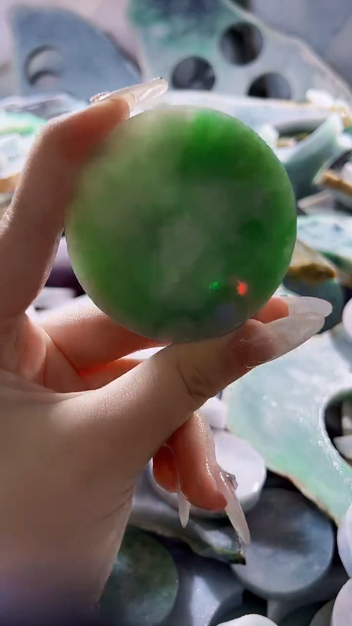 翡翠裸石缅甸翡翠A货晴5650