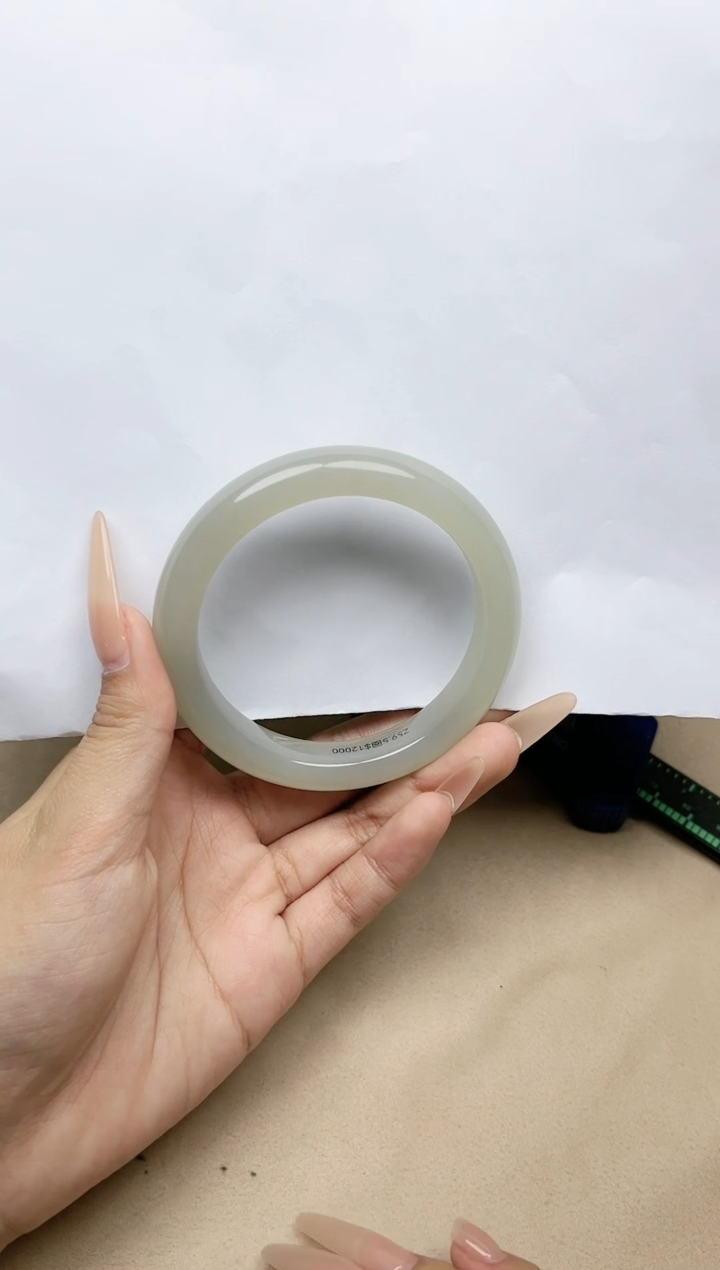 【闪购商品】和田玉手镯未镶嵌59/60圈口YY