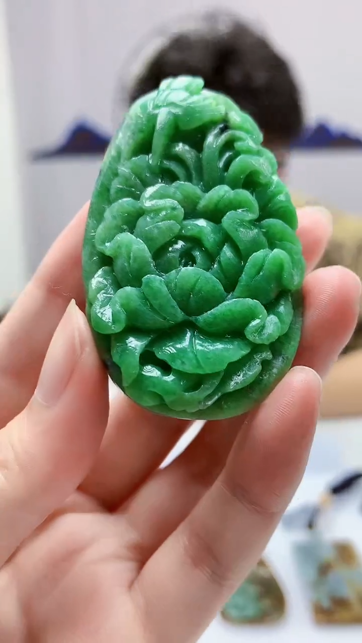 【闪购商品】定制翡翠未镶嵌4688zm-毛货挂件8花牌