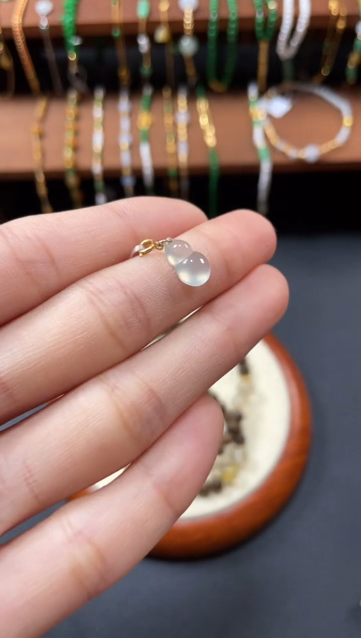 【闪购商品】翡翠吊坠(不含链)18K金镶嵌一个  JK705