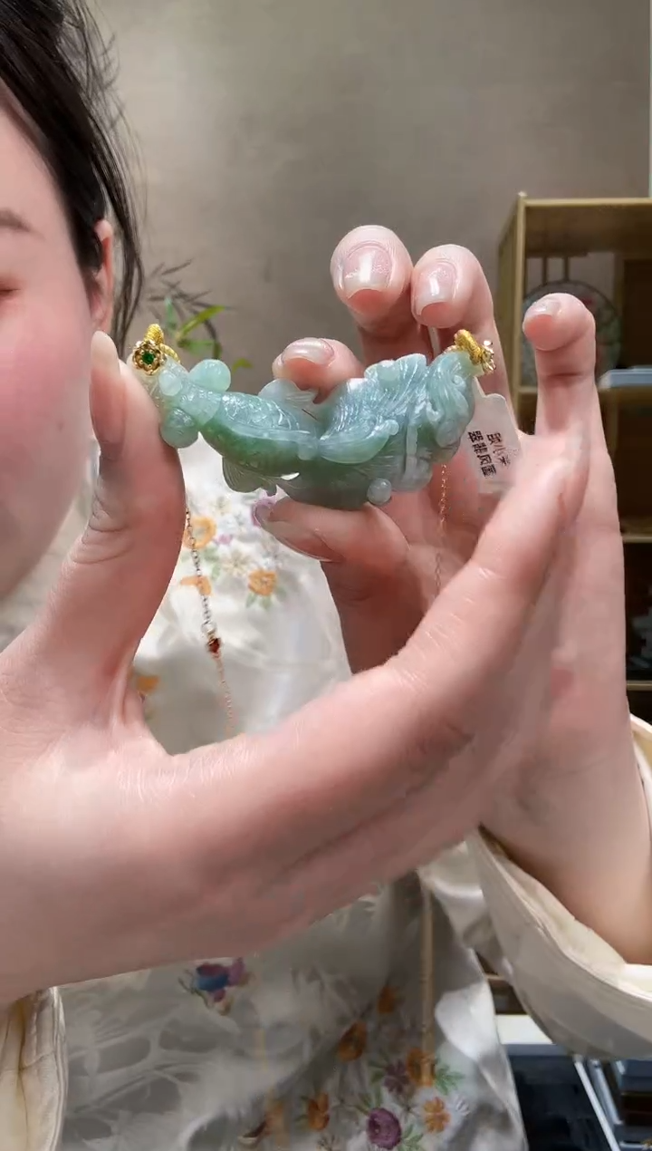 【闪购商品】翡翠颈饰未镶嵌吊坠