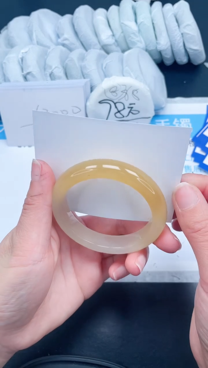 【闪购商品】石英质玉手镯未镶嵌363-55