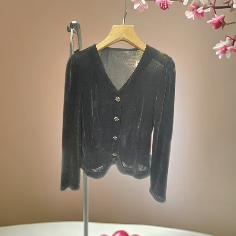 上海陈姐服饰新款V领丝绒打底长袖