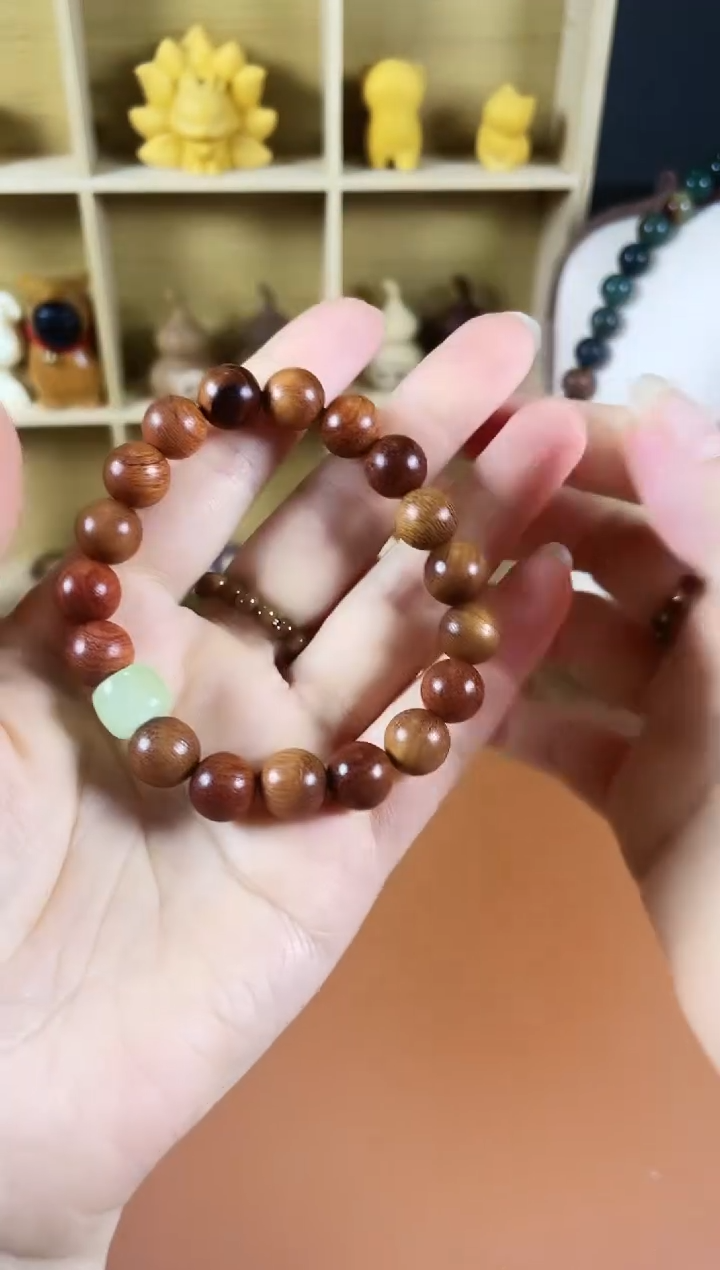 非洲檀香手串/手链菩提木质玉石手串/多发性其一/不带盒子