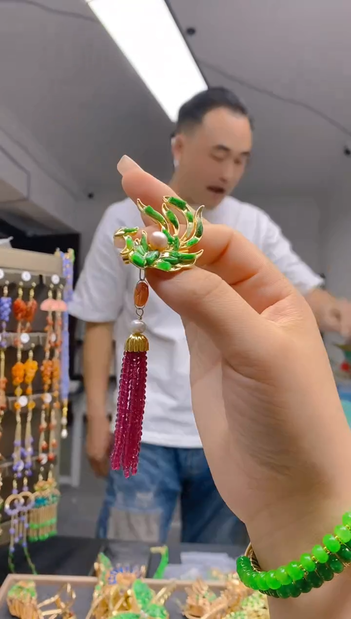 【闪购商品】翡翠耳饰合金286翡翠胸针