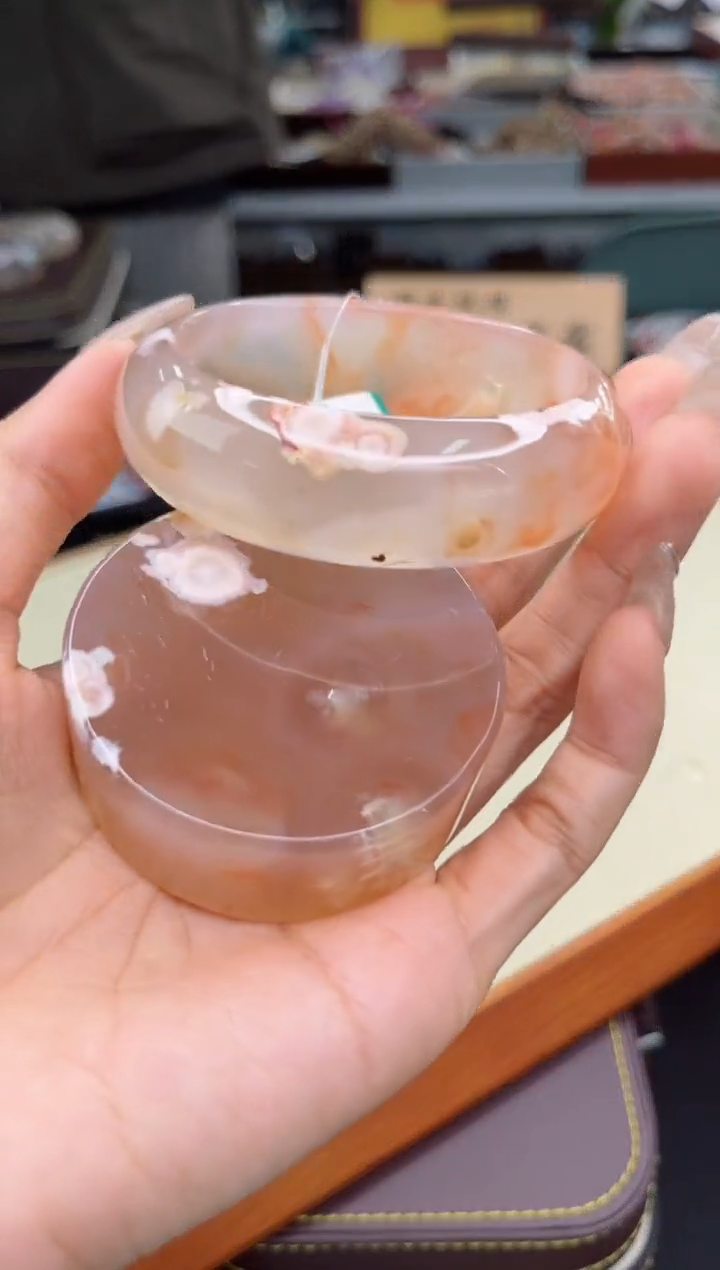 【闪购商品】石英质玉手镯未镶嵌55圈口（赠品镯心）S96266