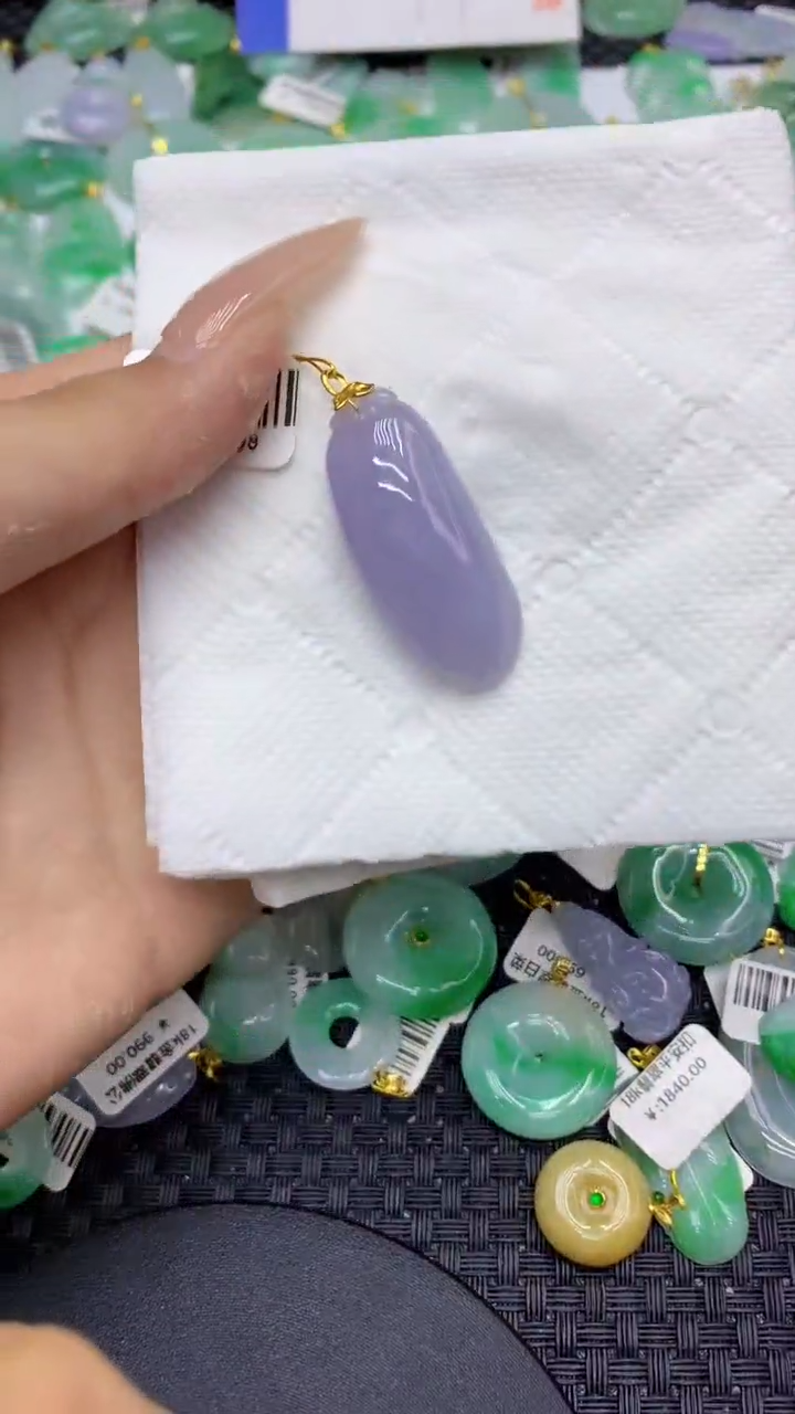 翡翠18K金镶嵌颈饰天然缅甸A货翡翠