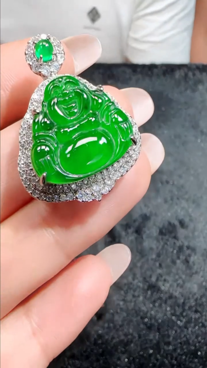 定制翡翠未镶嵌翡翠吊坠80
