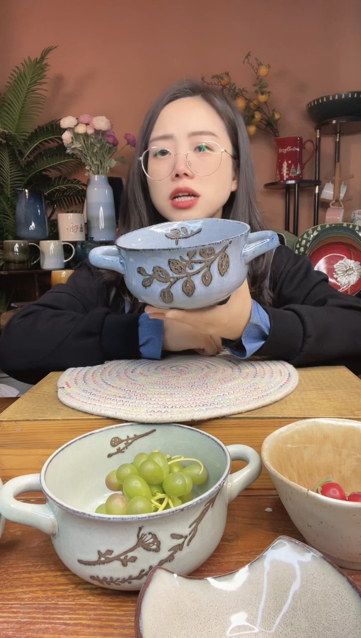 陶瓷6英寸浮雕双耳面碗 微瑕疵