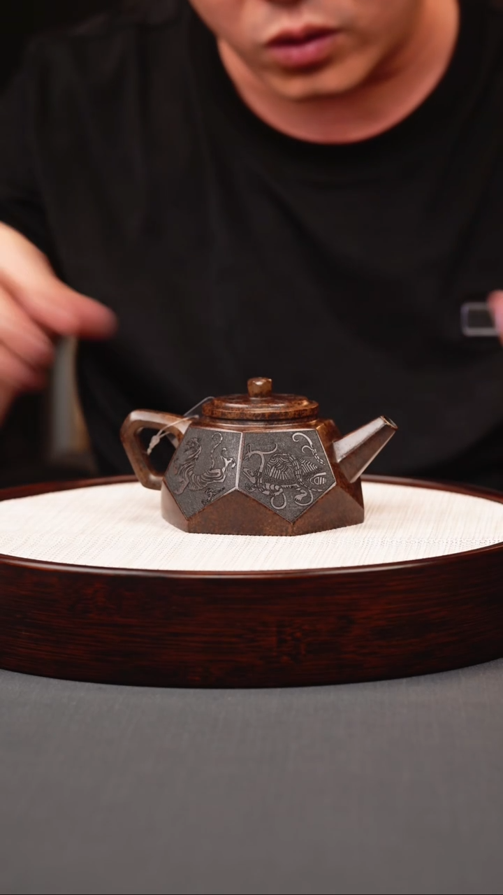 茶壶紫砂龙背青柴烧钻石