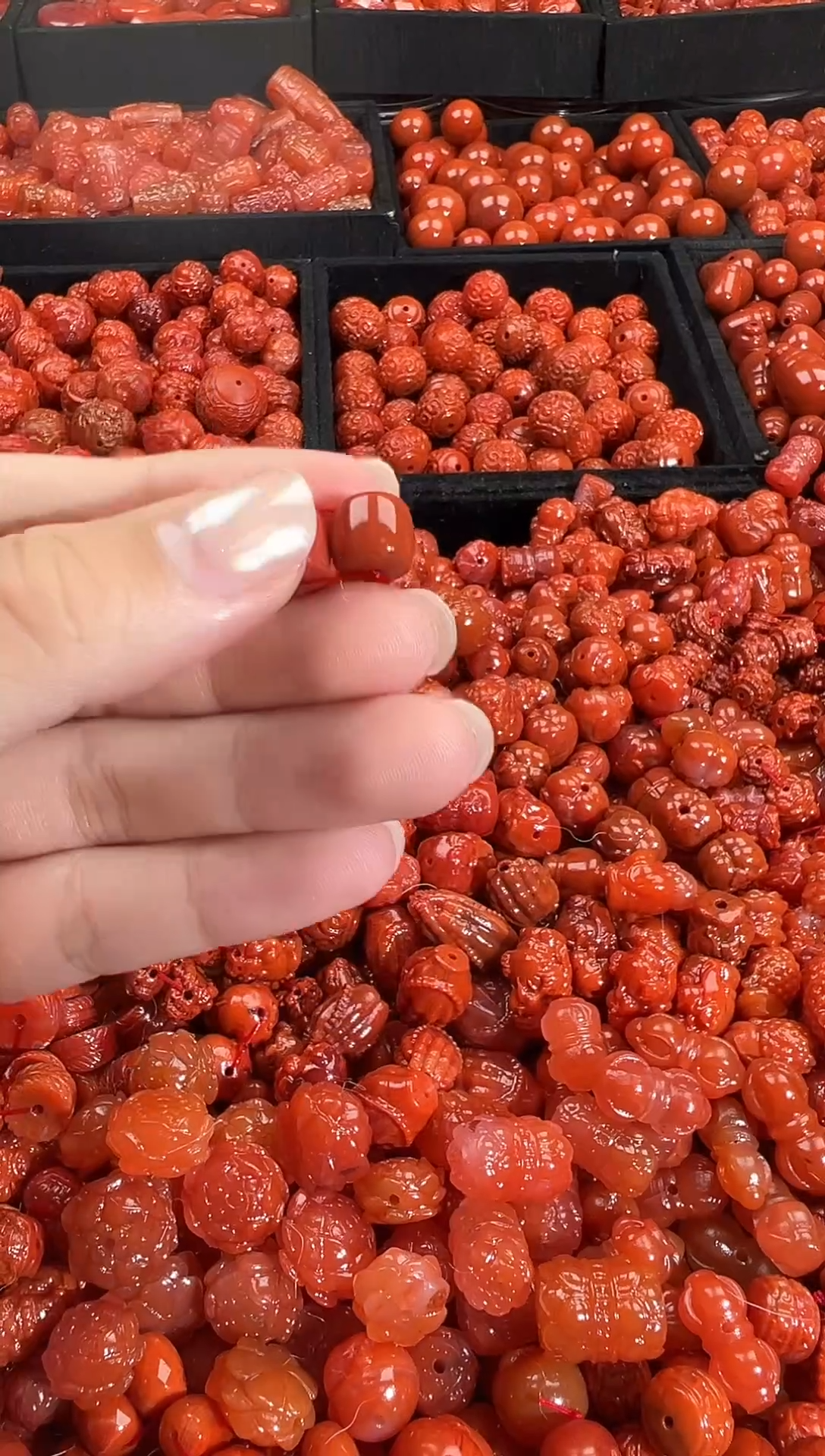 颈饰未镶嵌南红玛瑙1