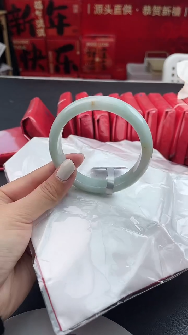 【闪购商品】翡翠手镯未镶嵌7翡翠手镯