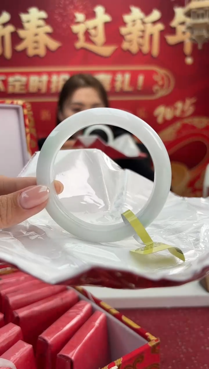 【闪购商品】翡翠手镯未镶嵌5手镯61