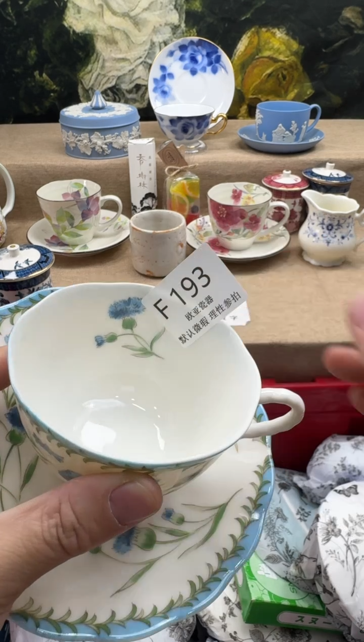 瓷片悦**物瓷片    F193