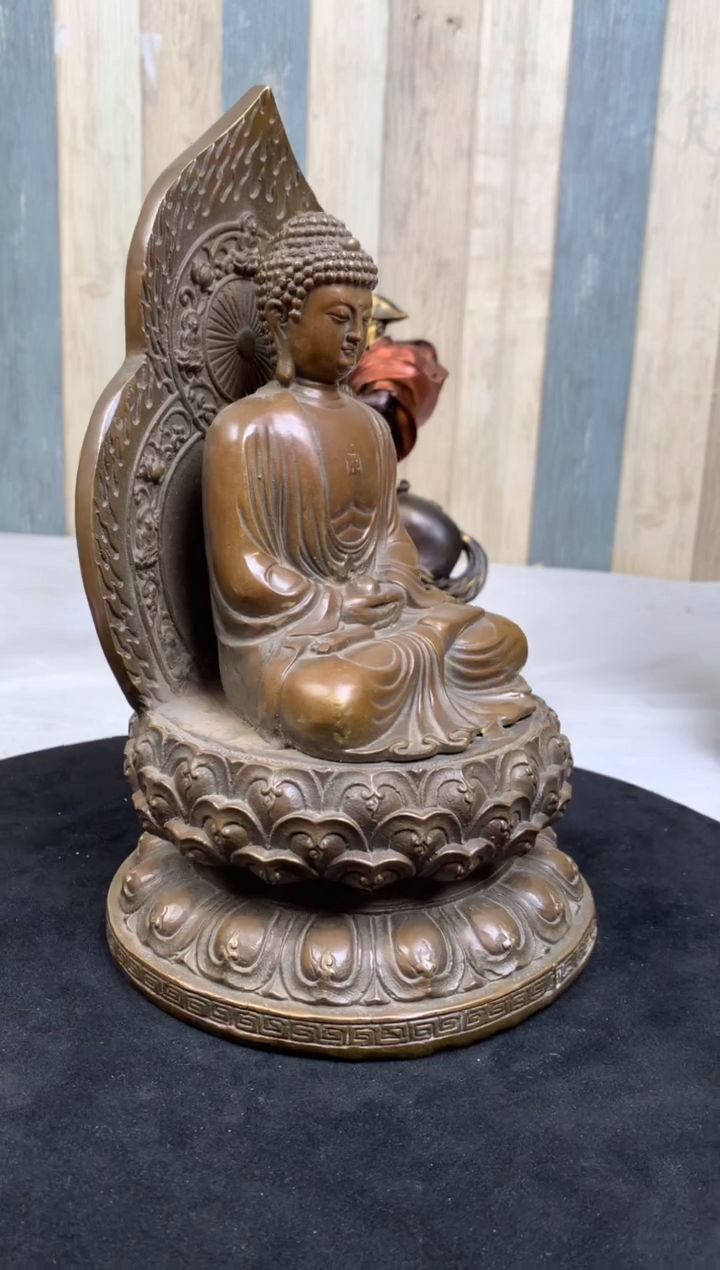 精美雕塑装饰摆件