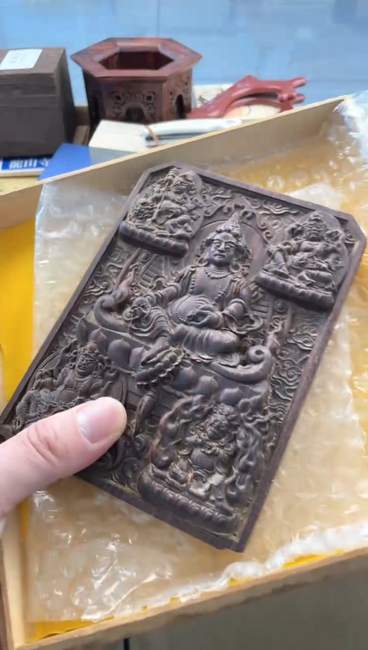 【闪购商品】瓷片cc郑正杂货品质保证