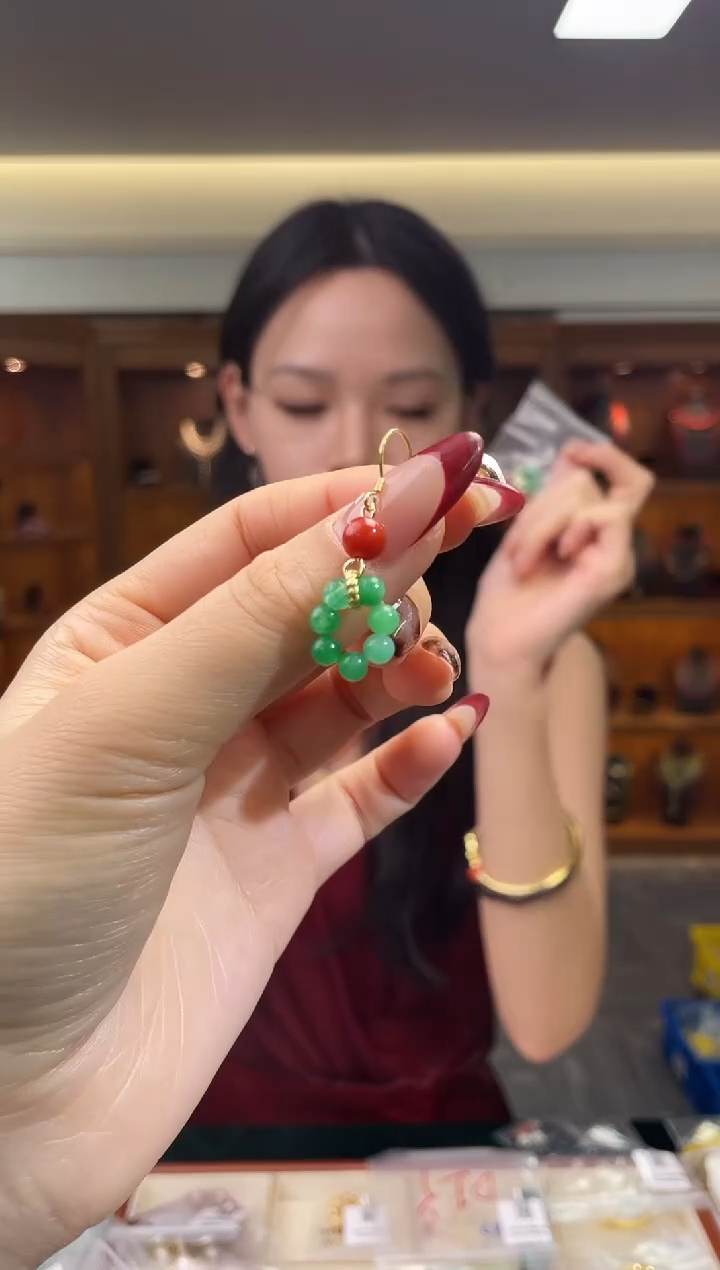 未镶嵌翡翠耳饰（多样性发一件）