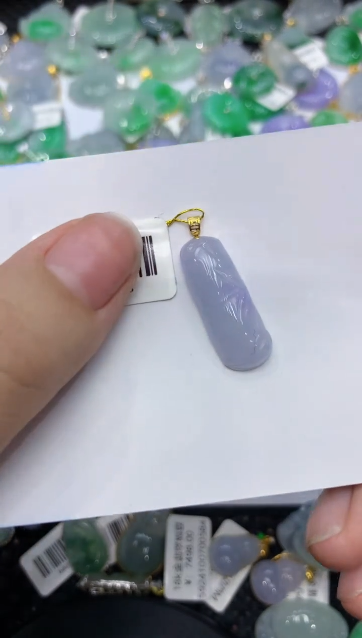 【闪购商品】翡翠颈饰18K金镶嵌1111111111111