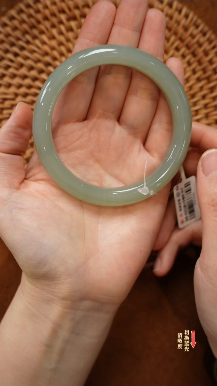 【闪购商品】和田玉手镯未镶嵌0207-011（61圈口）