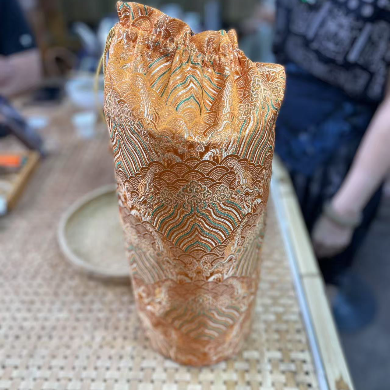 【22号】2016年 老生茶柱·春 生茶 5kg/柱 6月30日