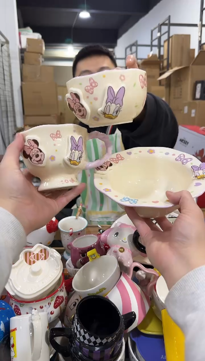 瓷片紫色米妮黛西餐具3件套