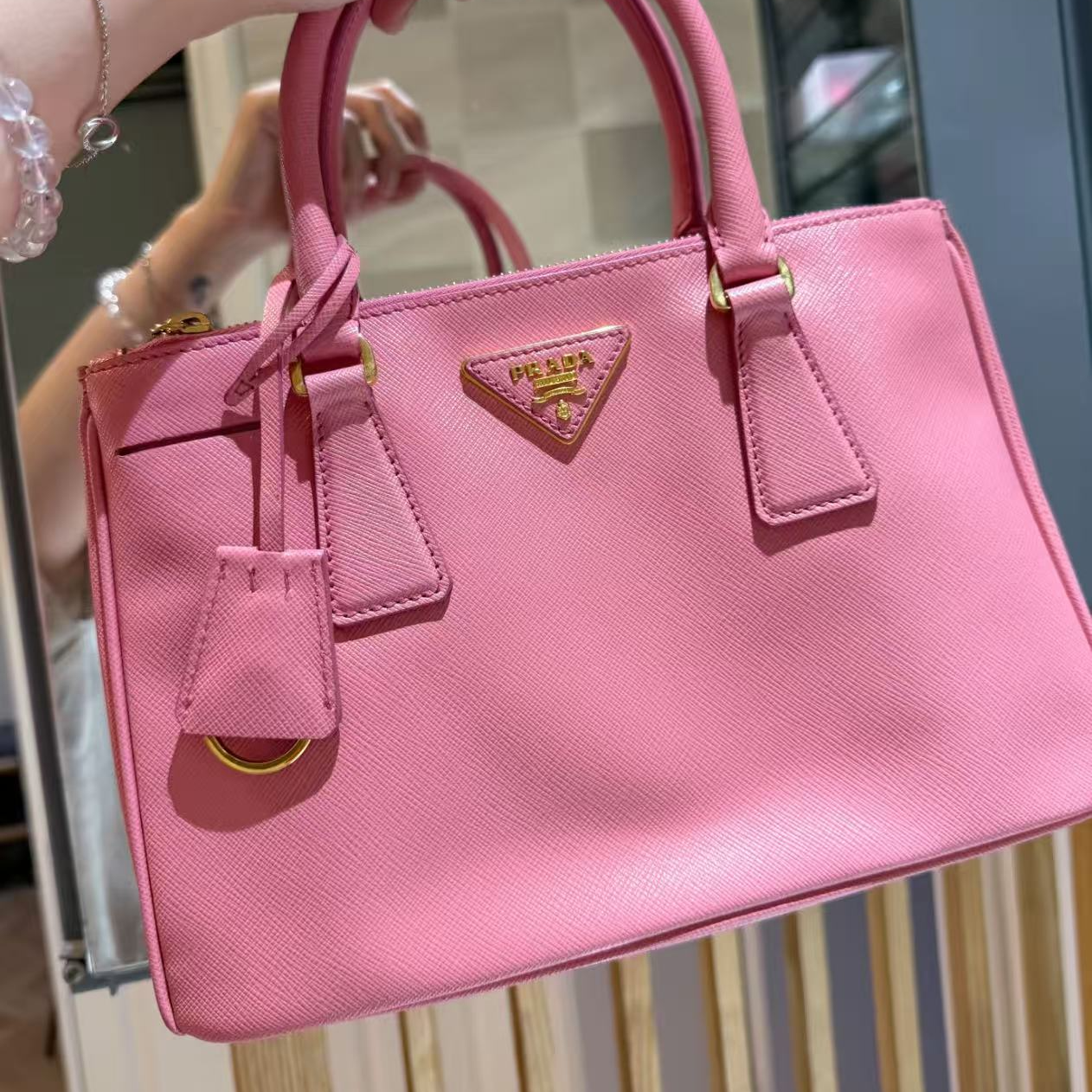 95新 Prada/普拉达 理里奢品/普拉达粉丝杀手包小号有肩带/