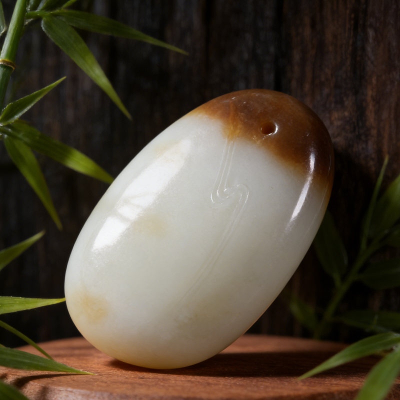 lot40 和田玉糖白随形挂坠/qg51212-182222 保利山东