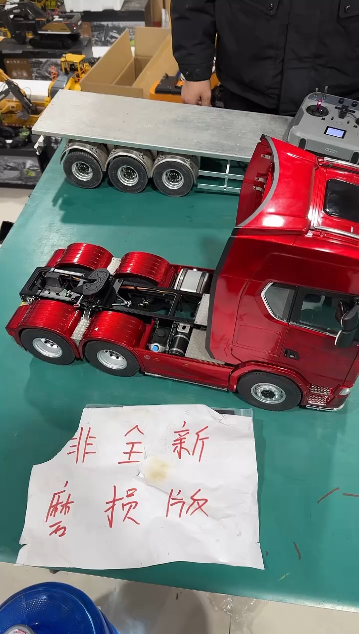 孤品福利非全新专业版斯堪尼亚770红色