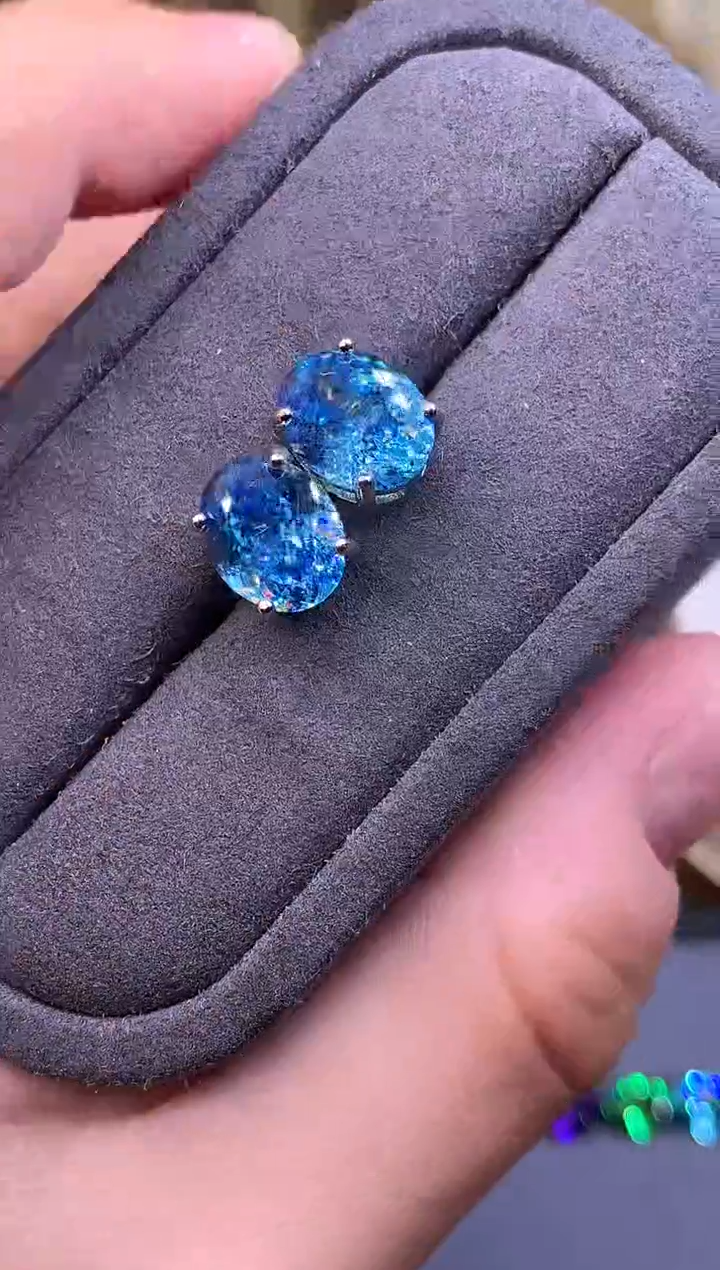 银S925镶嵌耳钉海蓝宝石3344