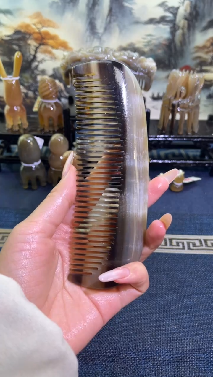 白水牛角大板包包梳