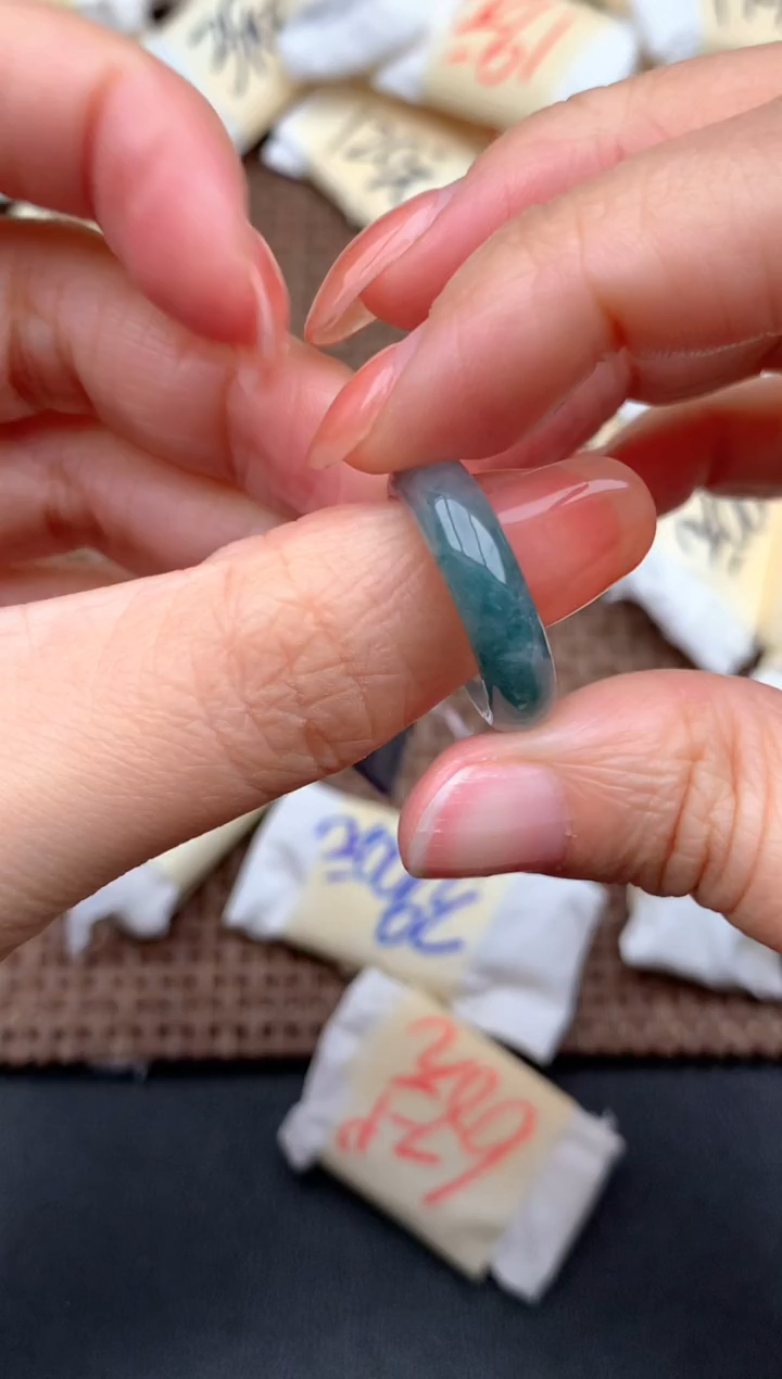 未镶嵌挂件翡翠一17圈