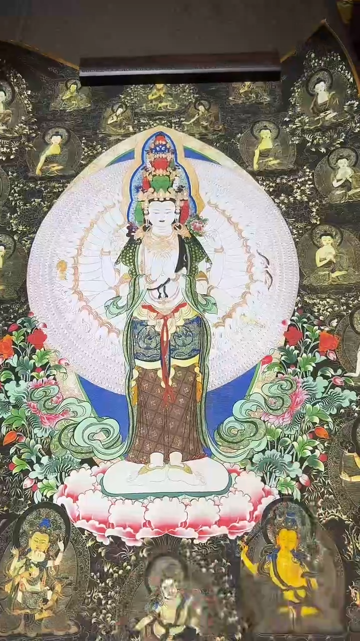 卷轴画【主播精品】高端卷轴画——唐卡AA152千手千眼