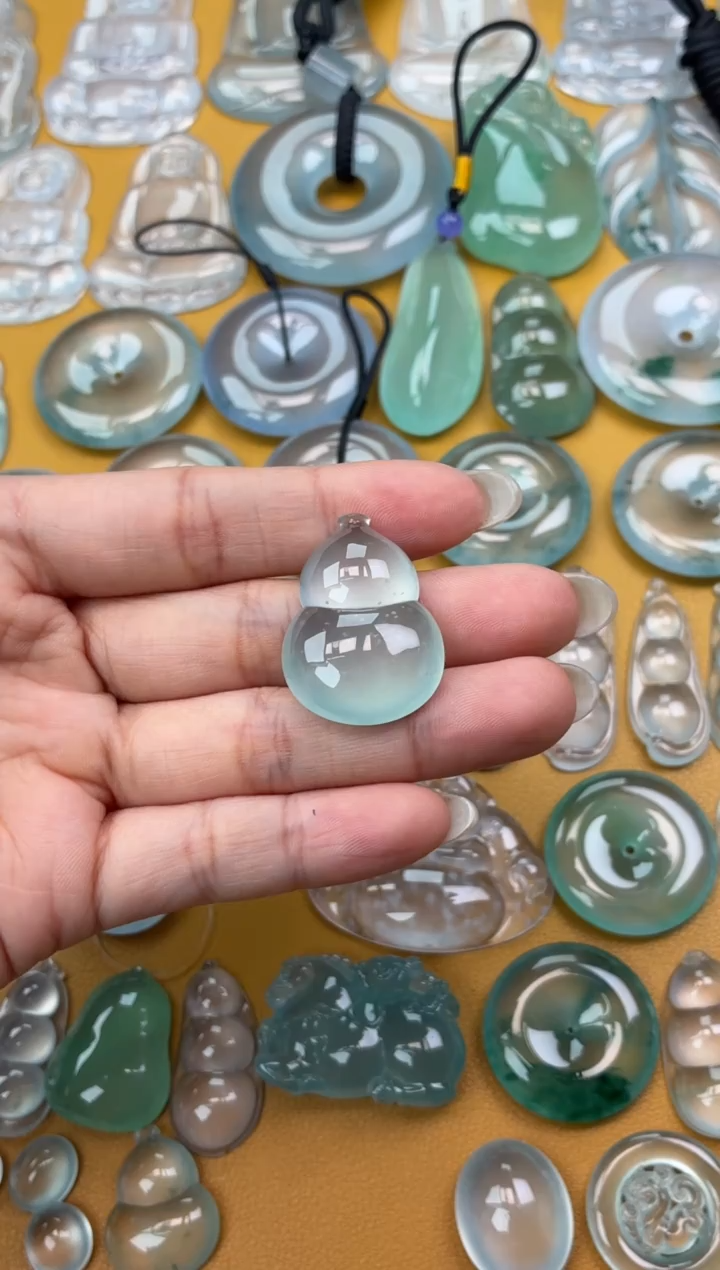 吊坠(不含链)未镶嵌翡翠43 葫芦 30.5 21.7 9.0