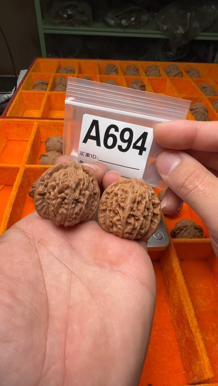 吊坠文玩核桃39秦皇楼A694