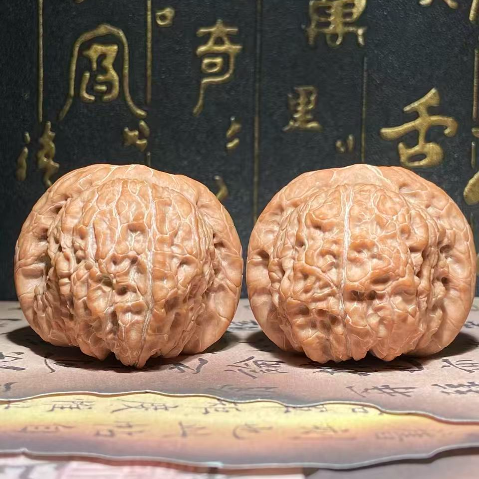 R7文玩核桃把件血麒麟边41肚41高34