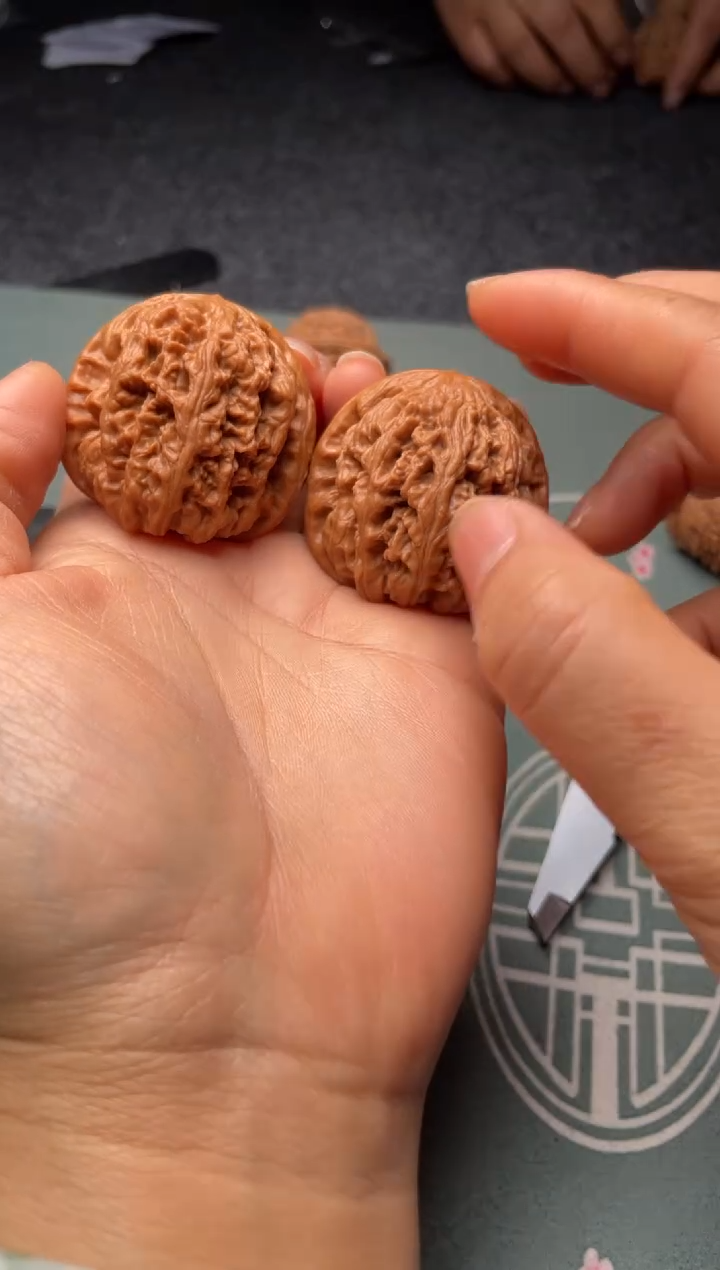 把件文玩核桃w328  粗筋 40尺