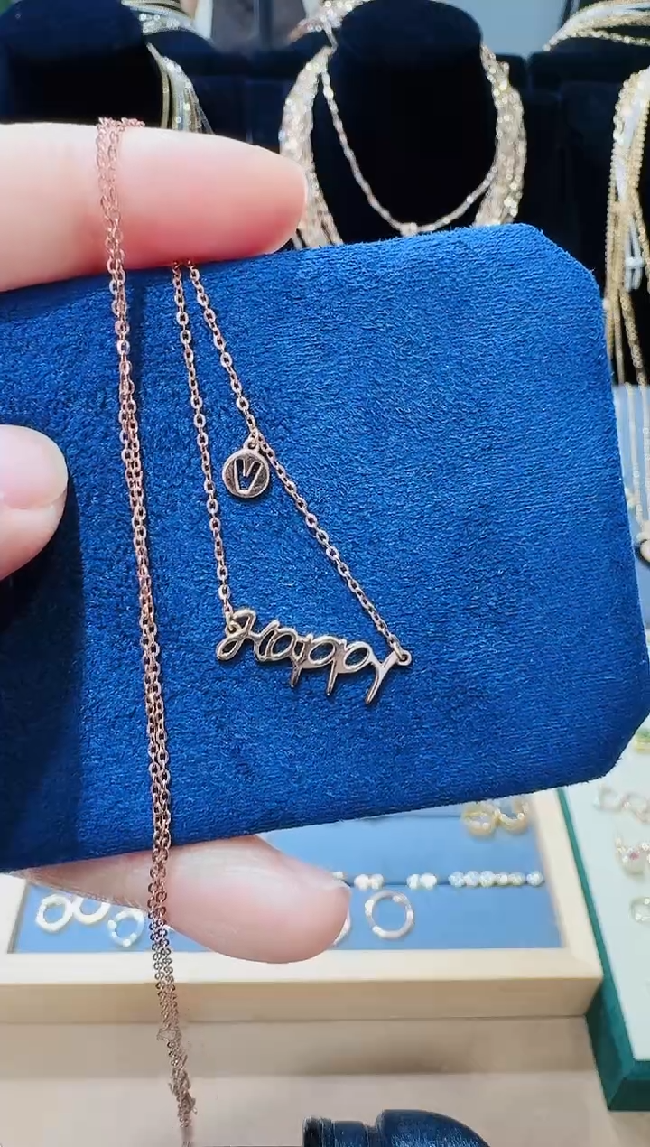 【闪购商品】18K金颈饰字母牌项链