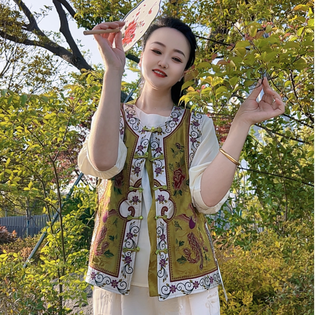 2835新款  国风绣花马甲时尚百搭女士中式中国风