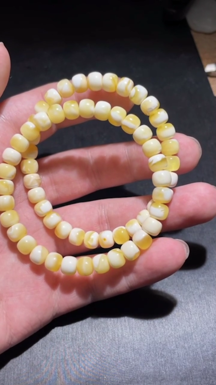 【闪购商品】蜜蜡裸石未镶嵌ZZ0221-10多样性发货，发其一