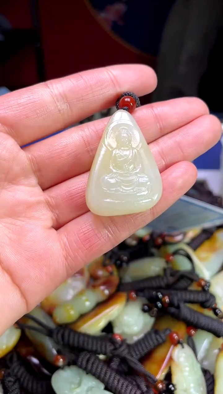 【闪购商品】和田玉颈饰未镶嵌123