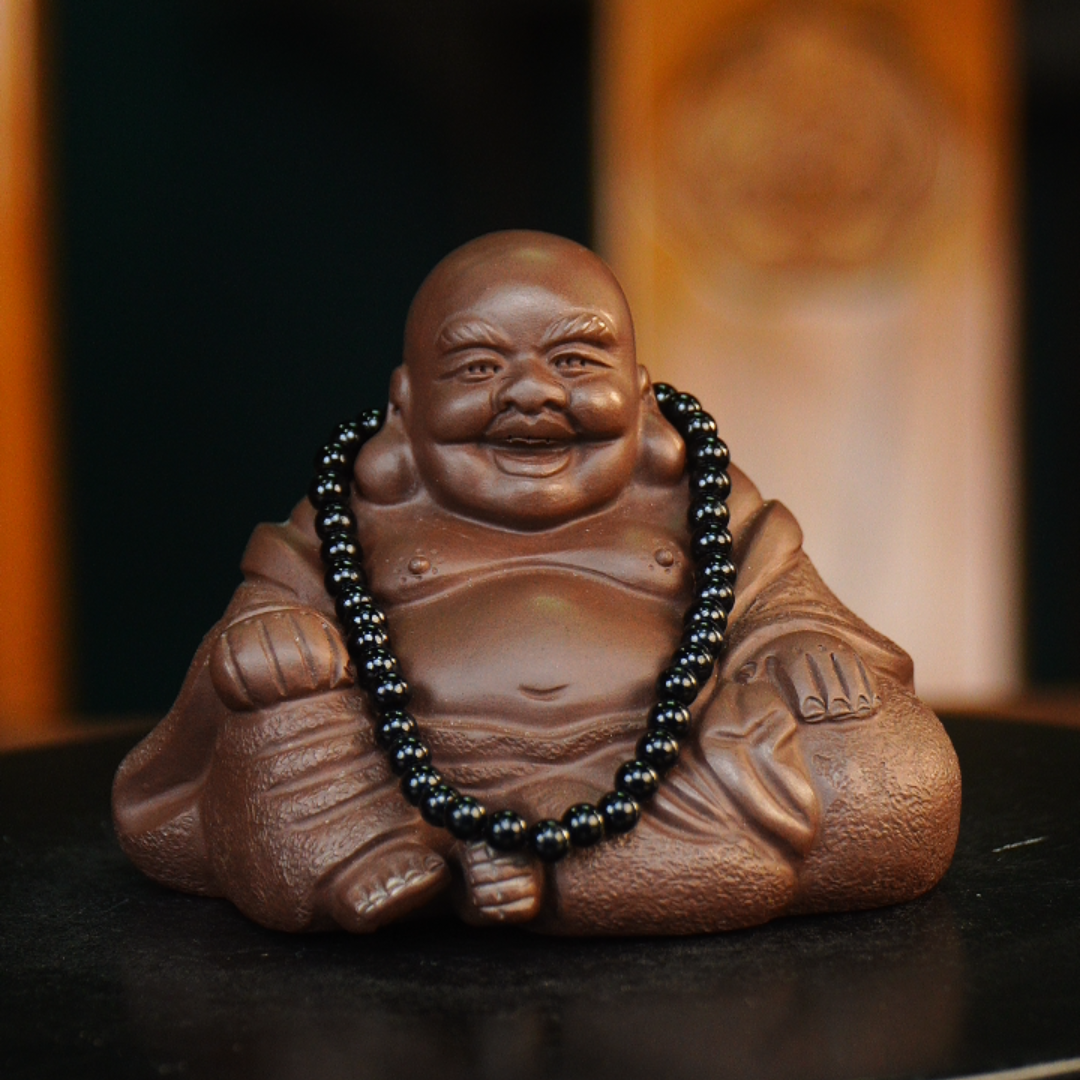 紫弥勒佛 带佛珠宜兴紫砂摆件