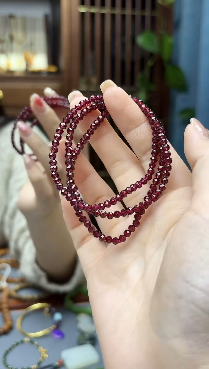 未镶嵌长串石榴石石榴石多圈ZD
